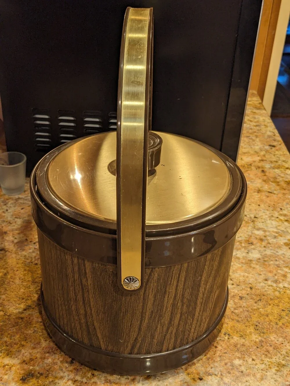 Vintage Atapco Ice Bucket Lid Handle Faux Wood Grain Faux Brass Accent Pre-owned